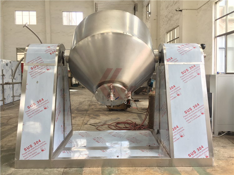 雙錐回轉真空幹燥機的優勢特點