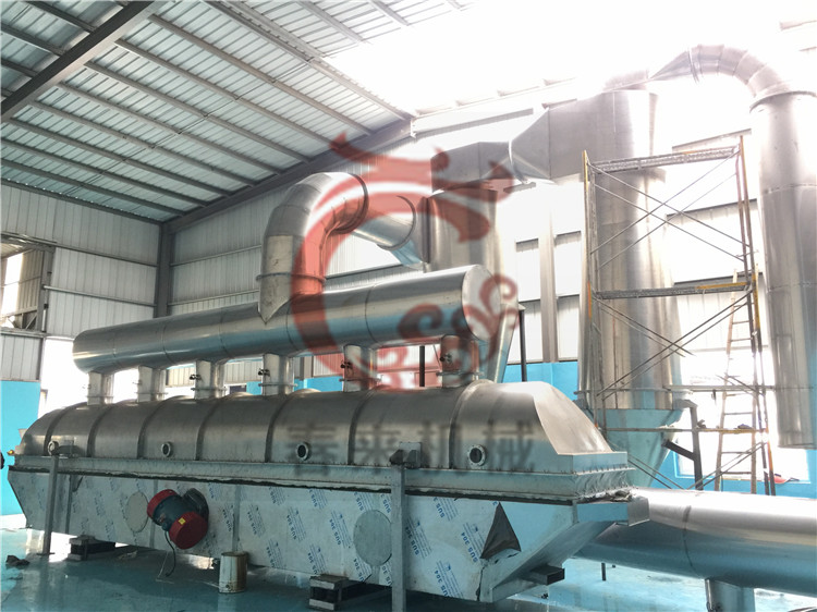 ZLG1.2×10型振動流化床幹燥機的安裝調試現場