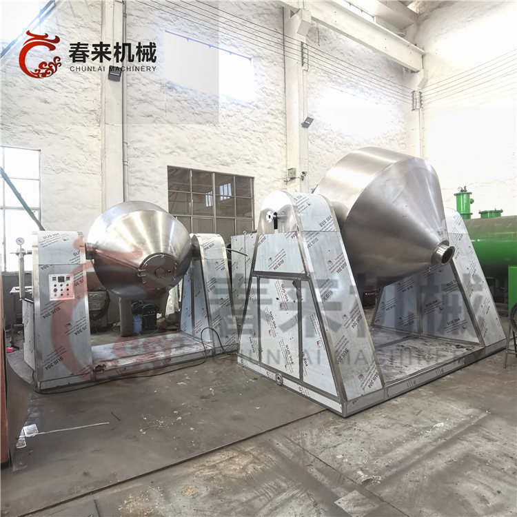 廣西客戶2台SZG雙錐回轉真空幹燥機的待裝發貨現場