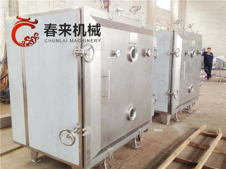 春來機械-方形真空幹燥機的特點和漏氣故障排除方式